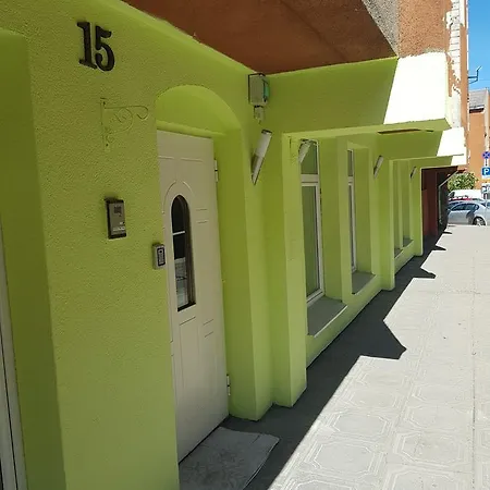 Lägenhet To Appartments *